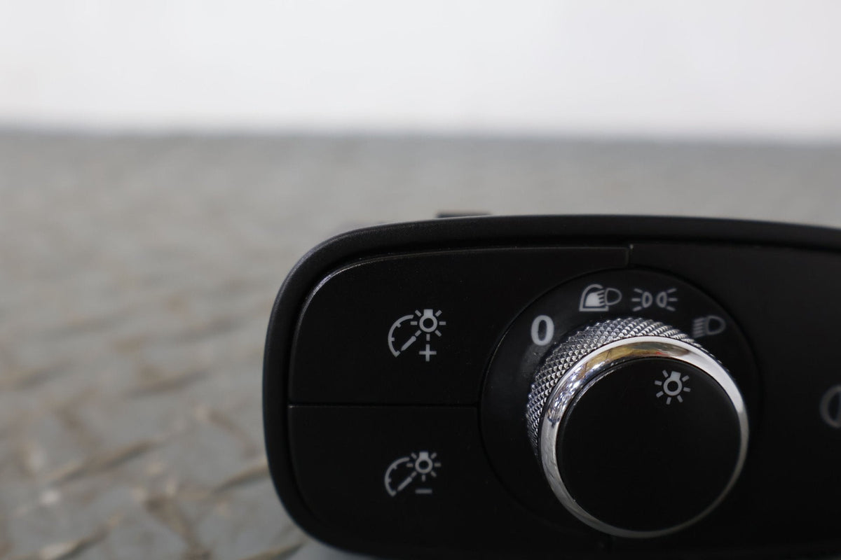 2006 Bentley Continental- Headlight Switch