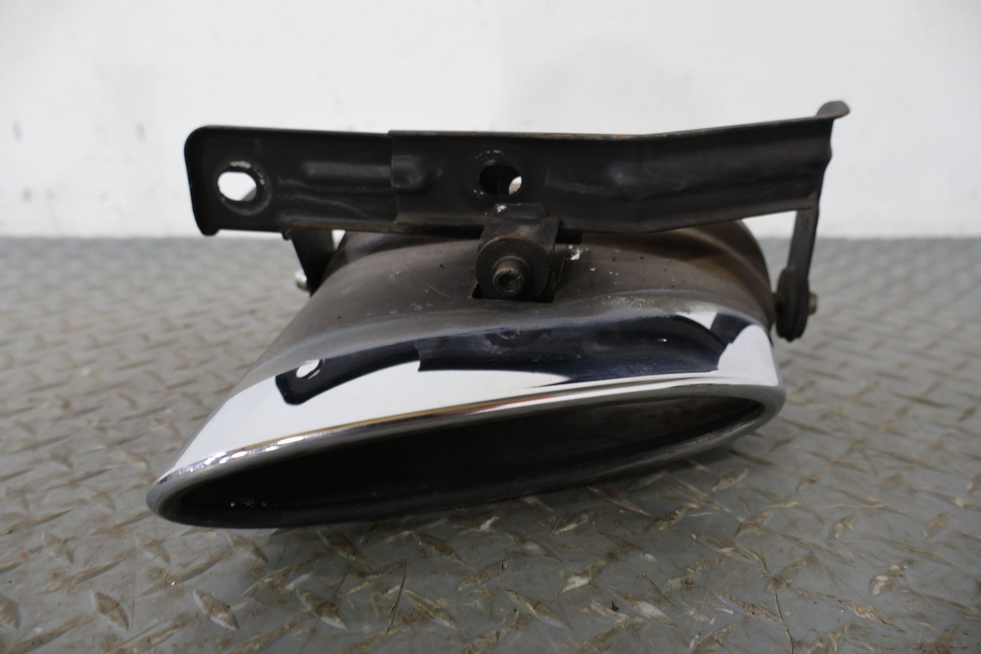 2006 Bentley Continental- Tail Pipe