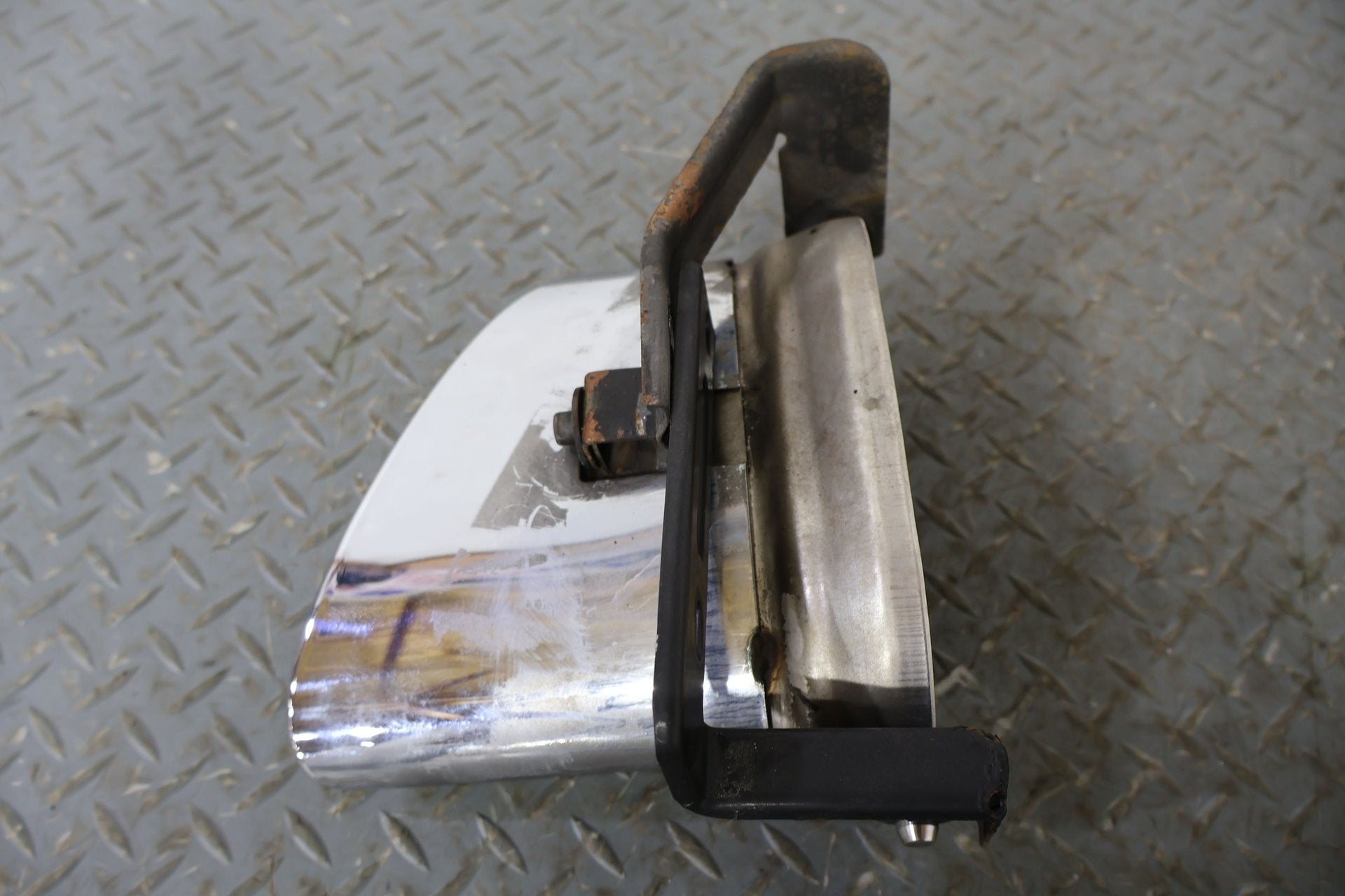 2006 Bentley Continental- Tail Pipe