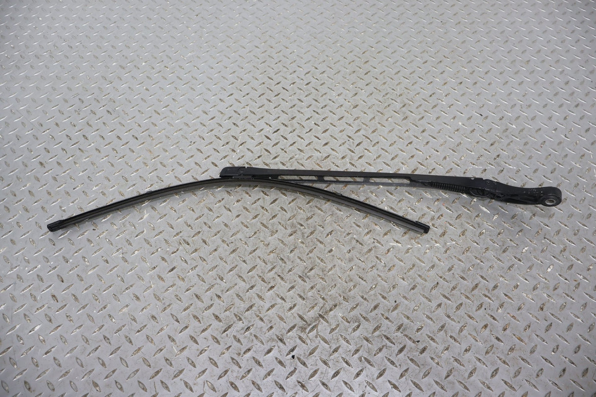 2006 Bentley Continental- Wiper Arm