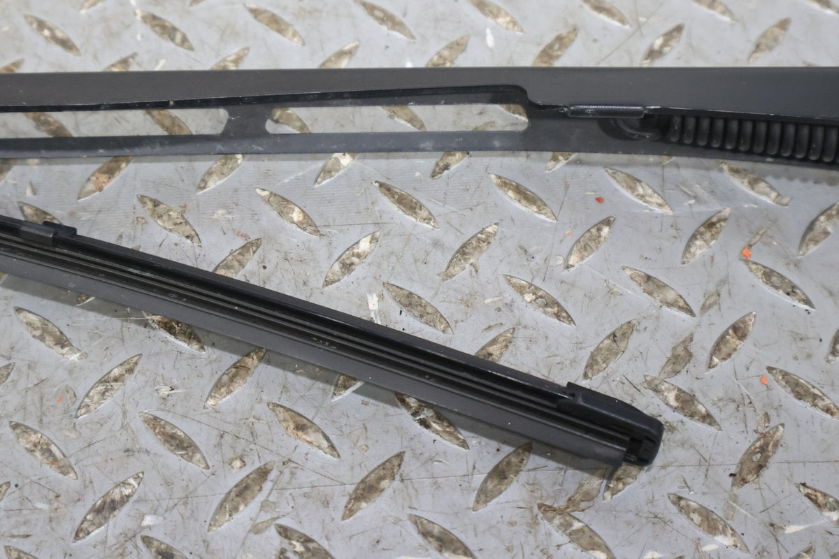 2006 Bentley Continental- Wiper Arm