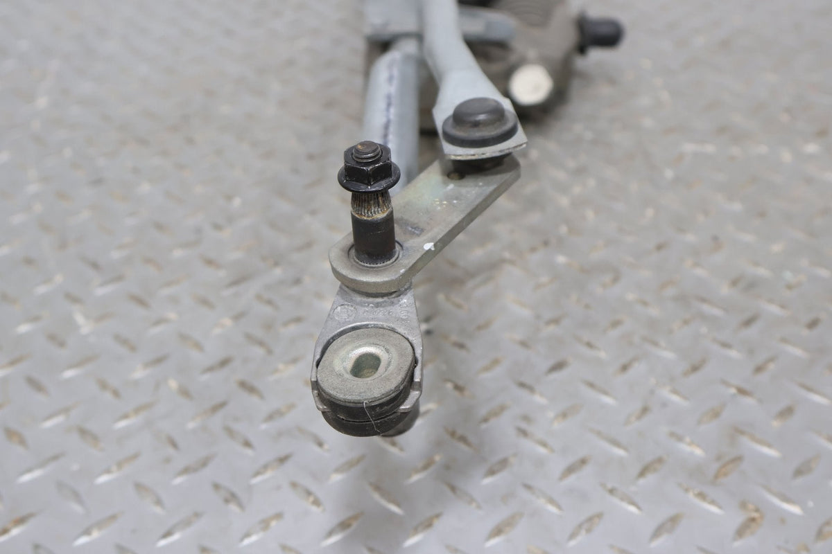 2006 Bentley Continental- Wiper Linkage