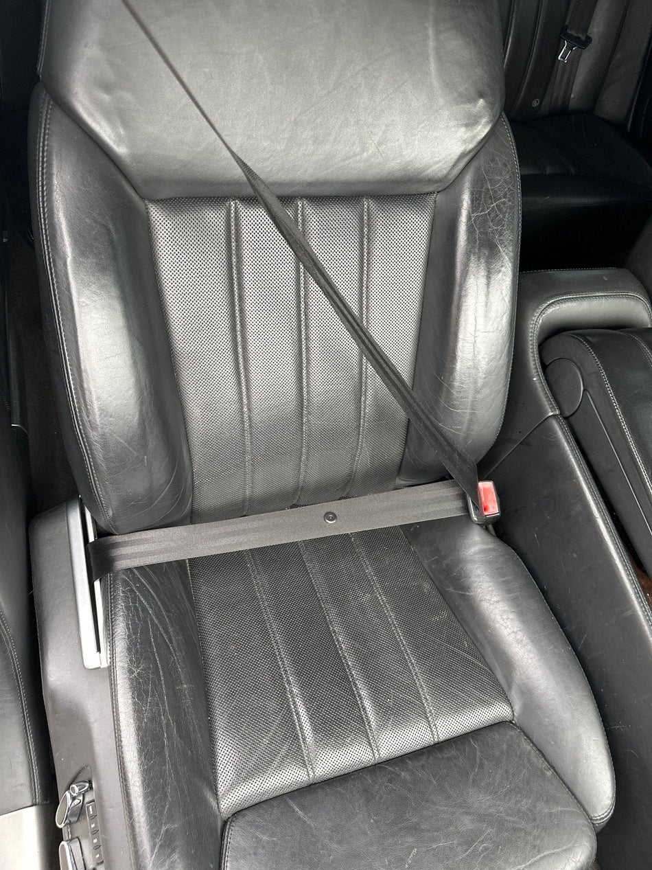 2006 BENTLY- Front Seat Belt