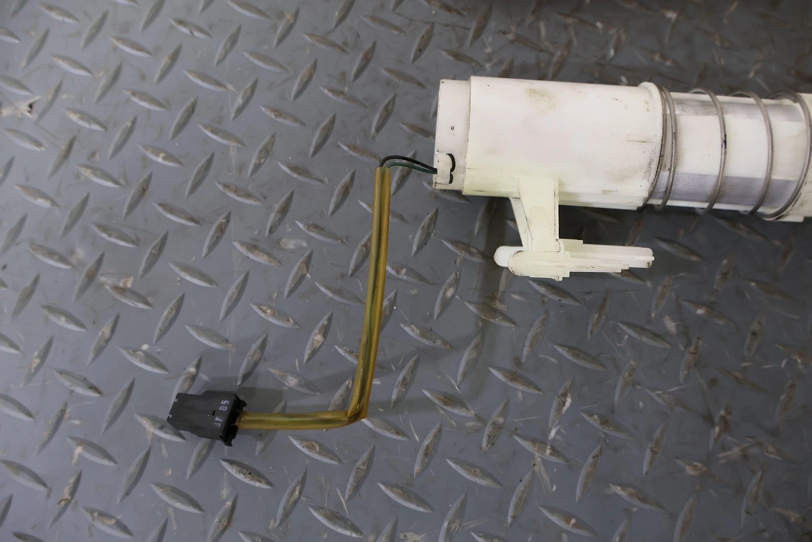 2006 BENTLY- Fuel Pump
