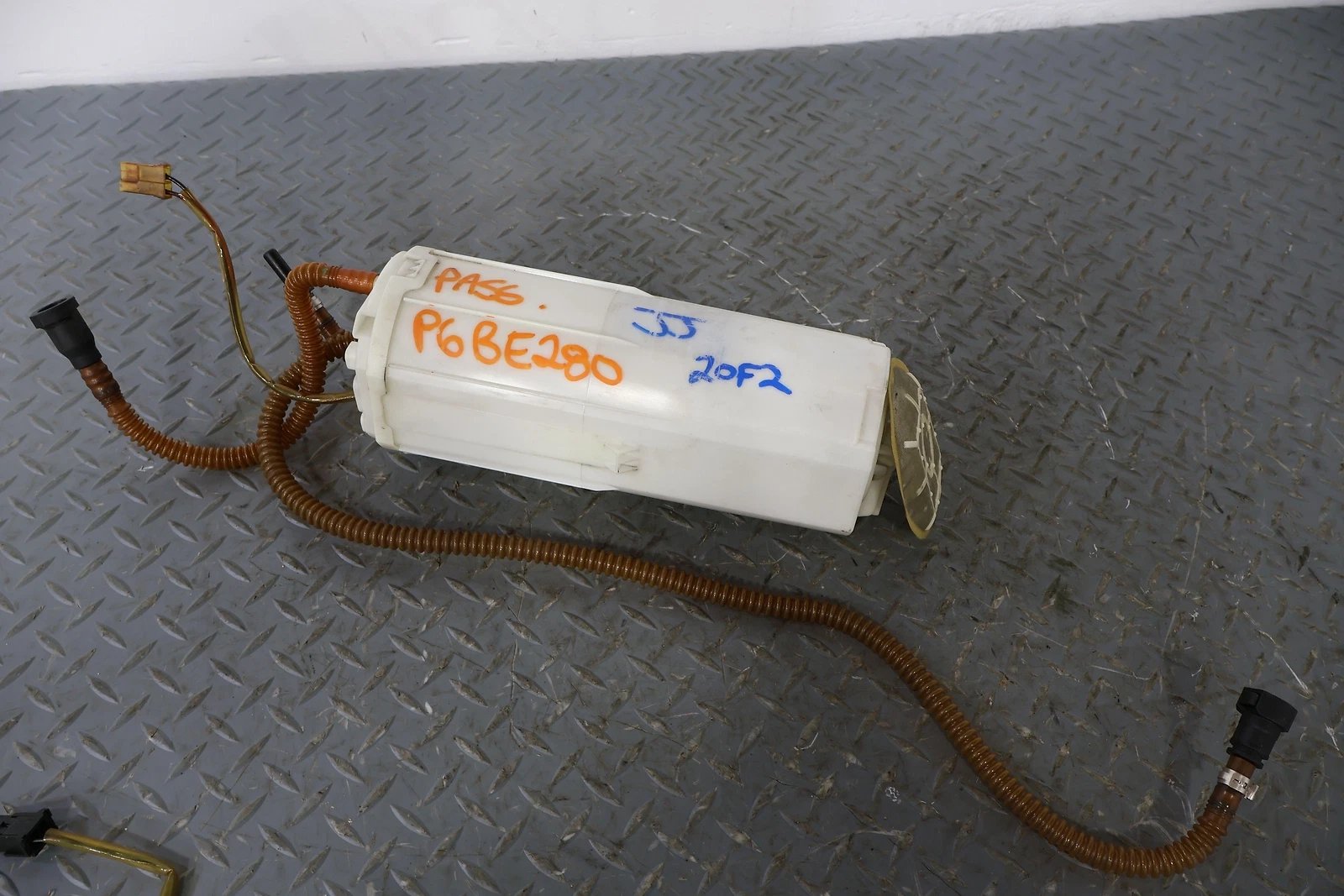 2006 BENTLY- Fuel Pump