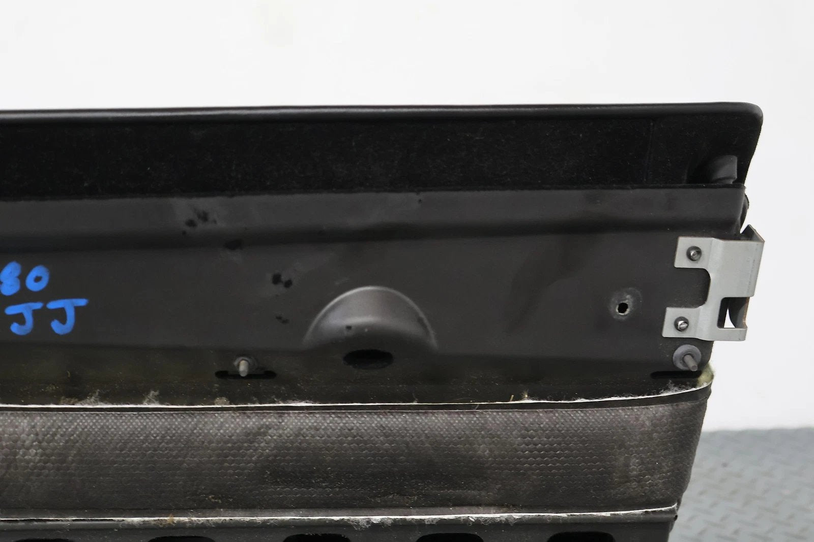 2006 BENTLY- Glove Box