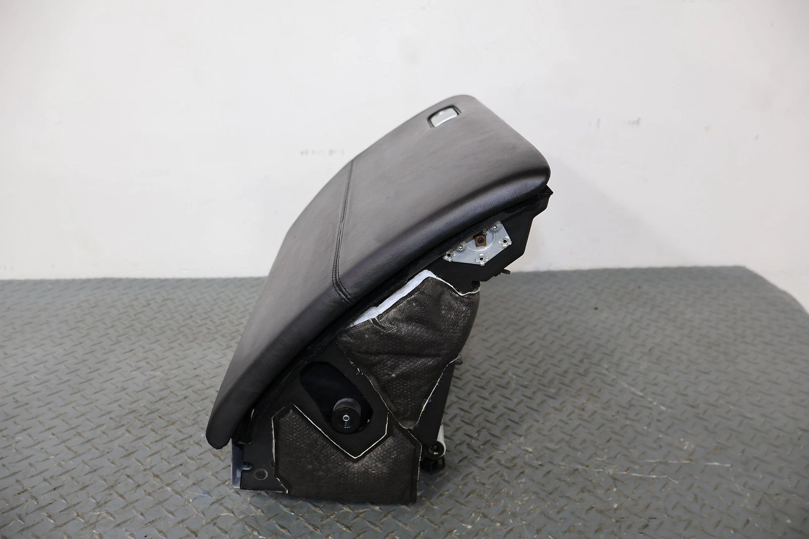 2006 BENTLY- Glove Box
