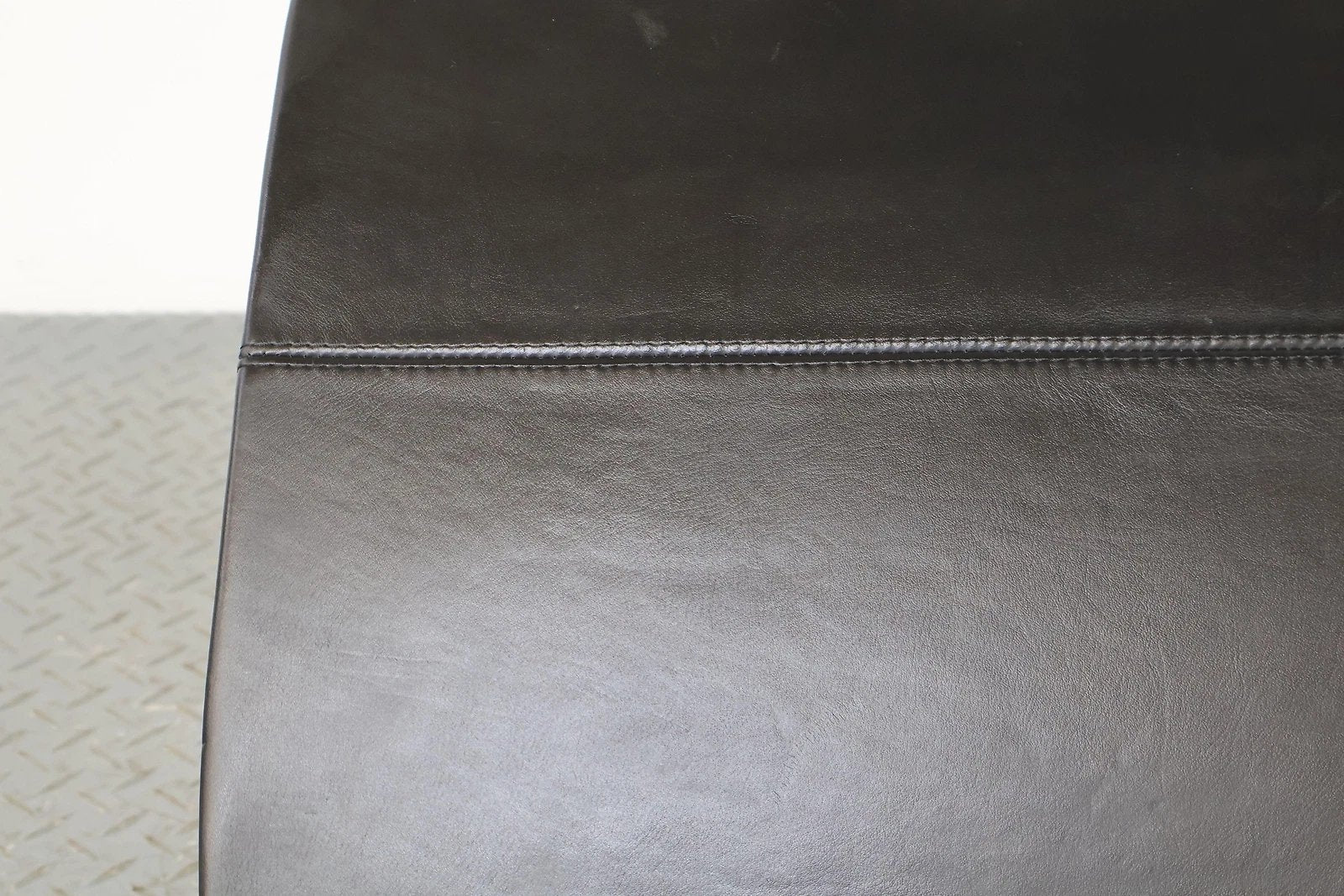 2006 BENTLY- Glove Box