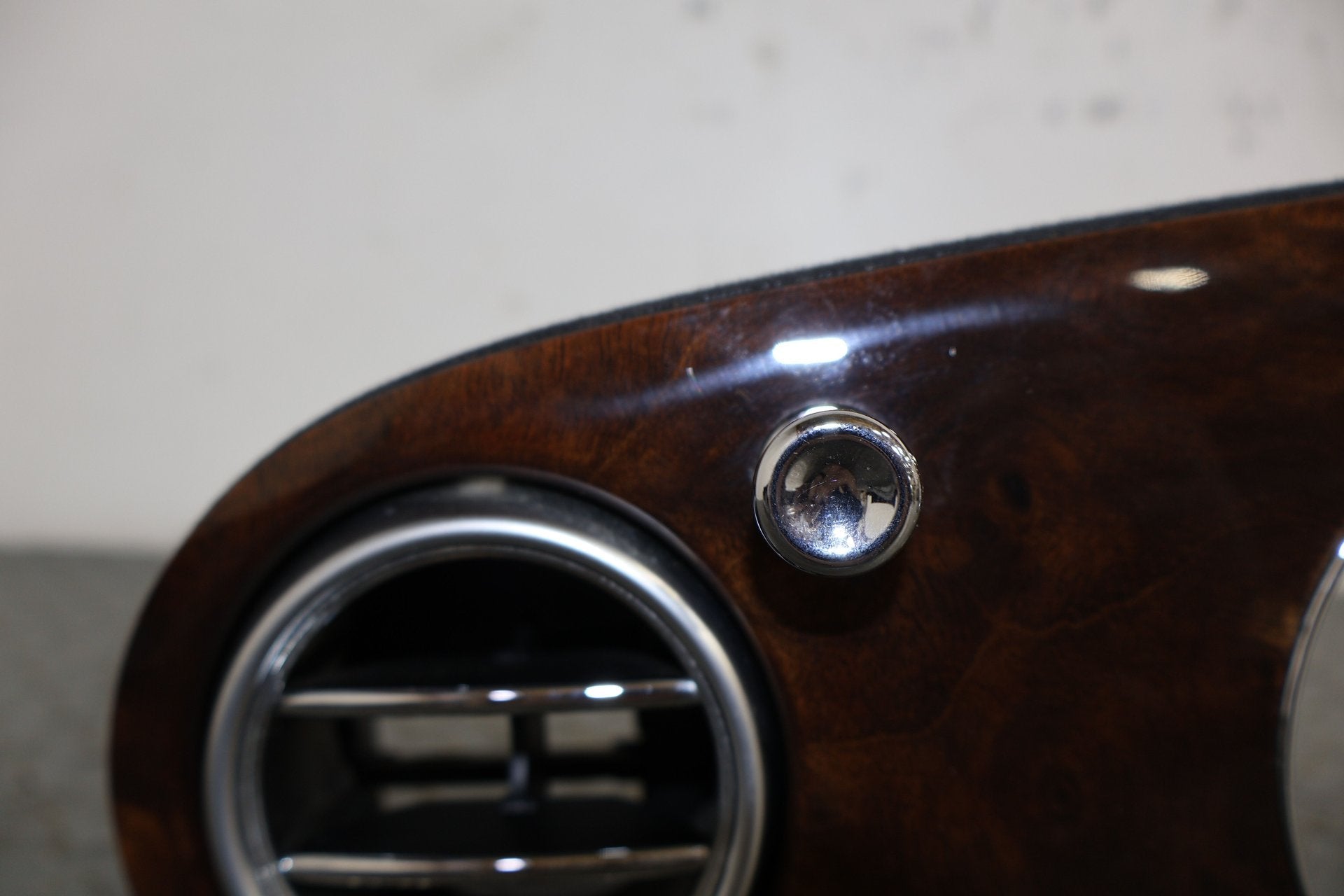 2006 BENTLY- Instrument Cluster Bezel