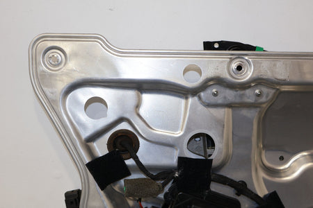 2006 BENTLY- Left Rear Door Regulator