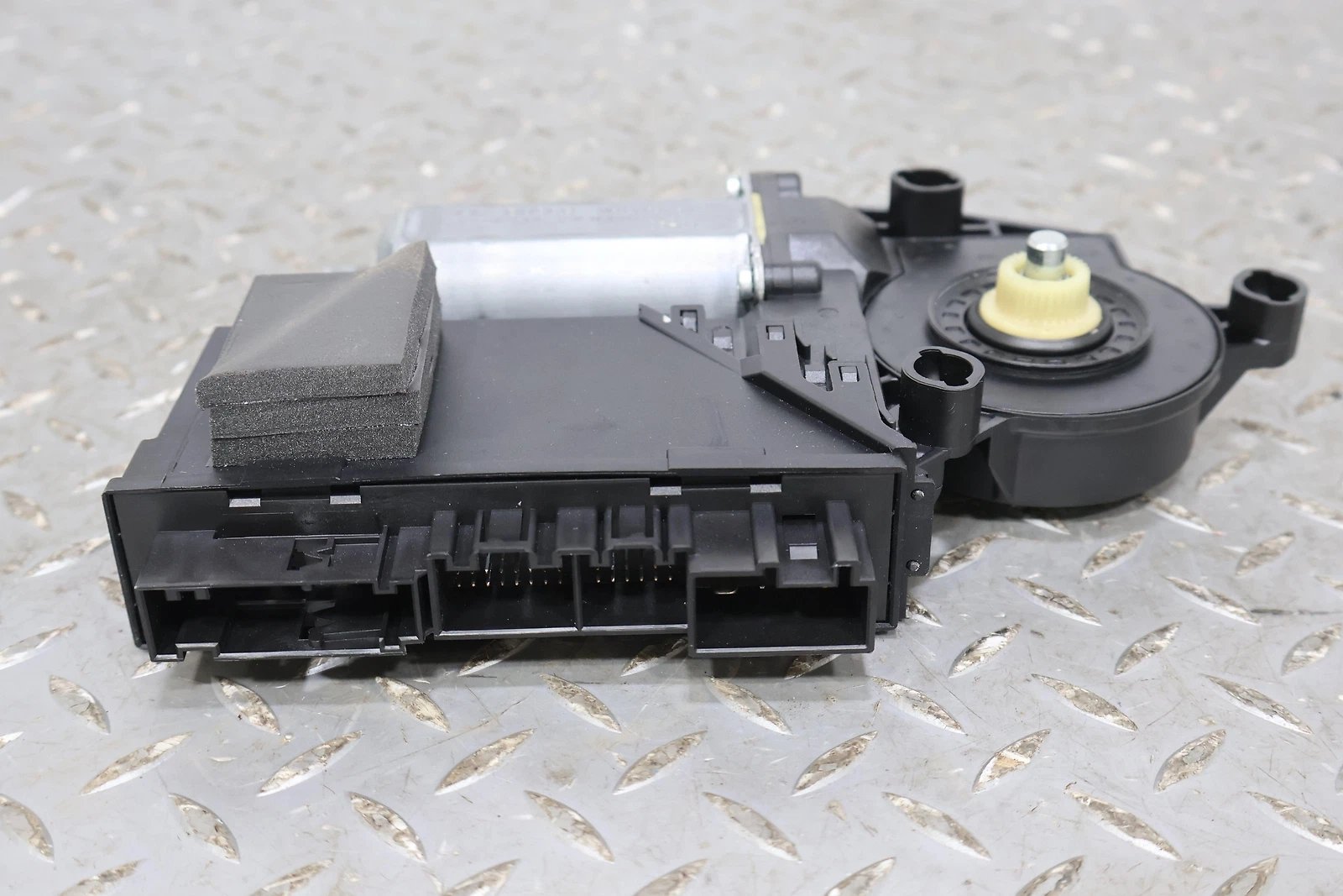 2006 BENTLY- Power Window Module