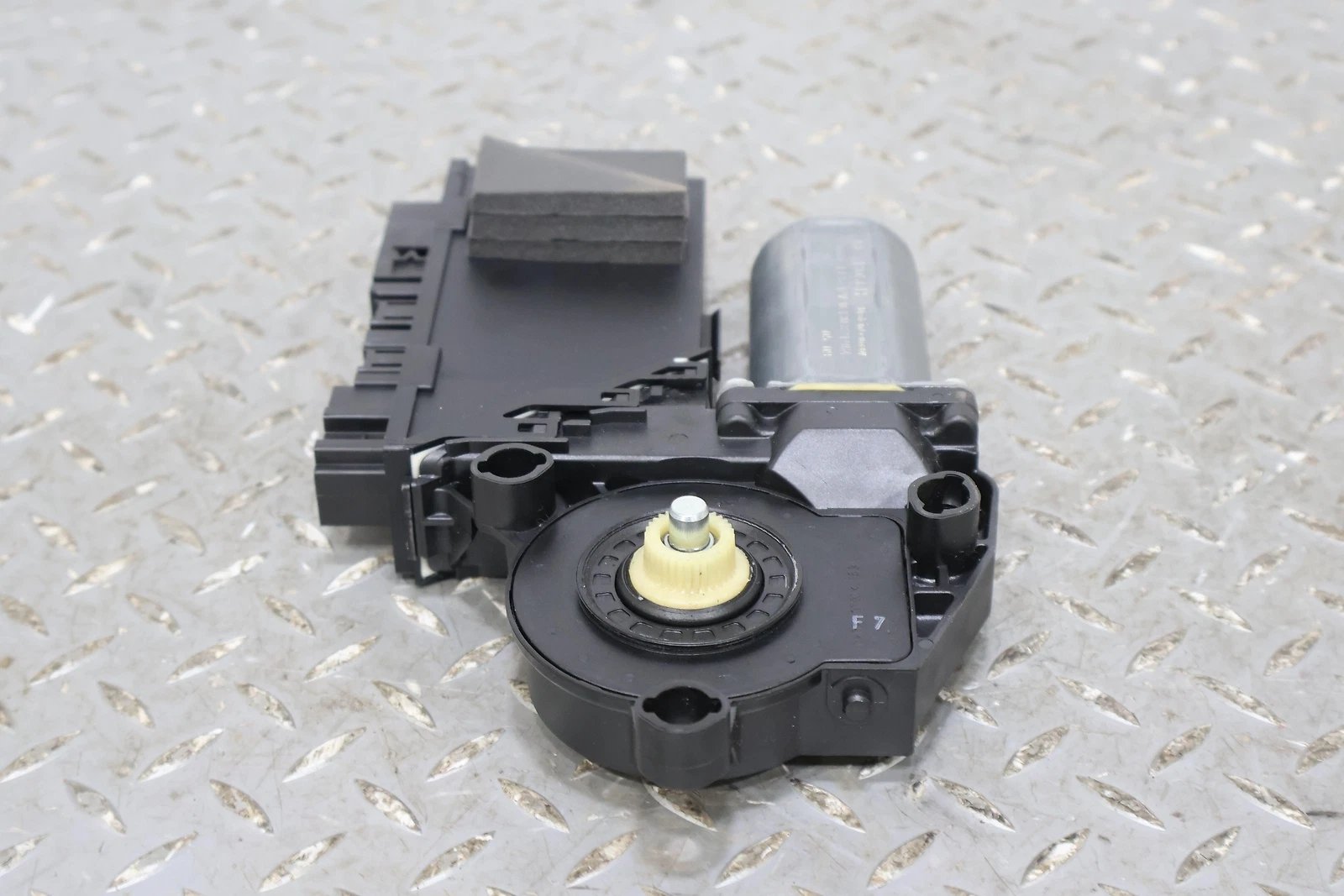 2006 BENTLY- Power Window Module