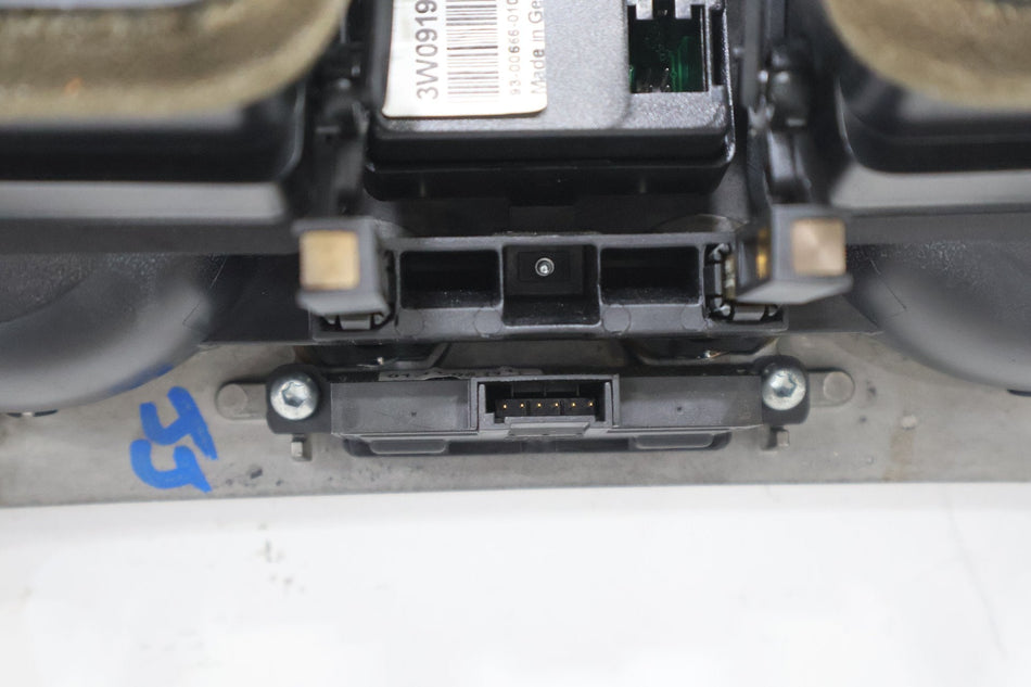 2006 BENTLY- Radio Bezel Trim