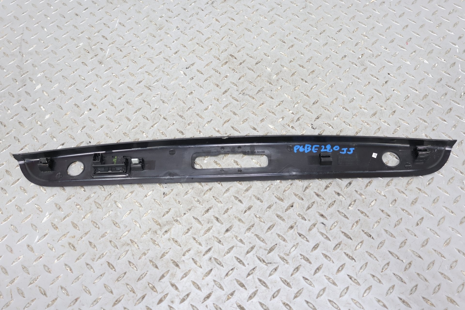 2006 BENTLY- Trim Panel