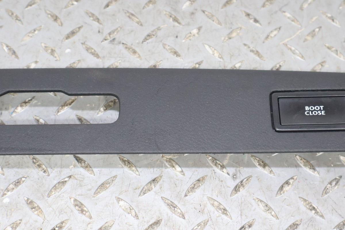 2006 BENTLY- Trim Panel