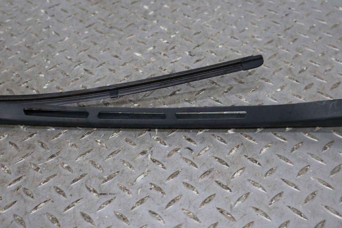2006 BENTLY- Wiper Arm