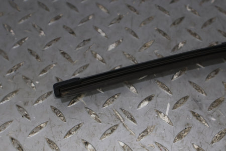 2006 BENTLY- Wiper Arm