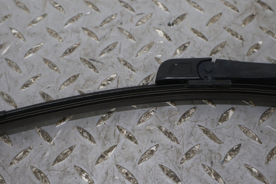 2006 BENTLY- Wiper Arm