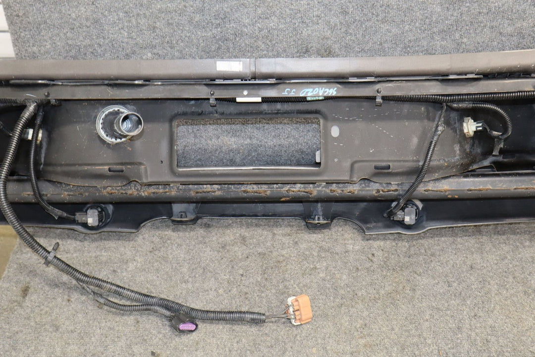 2006 Cadillac Escalade ESV Rear Bumper Black 41U