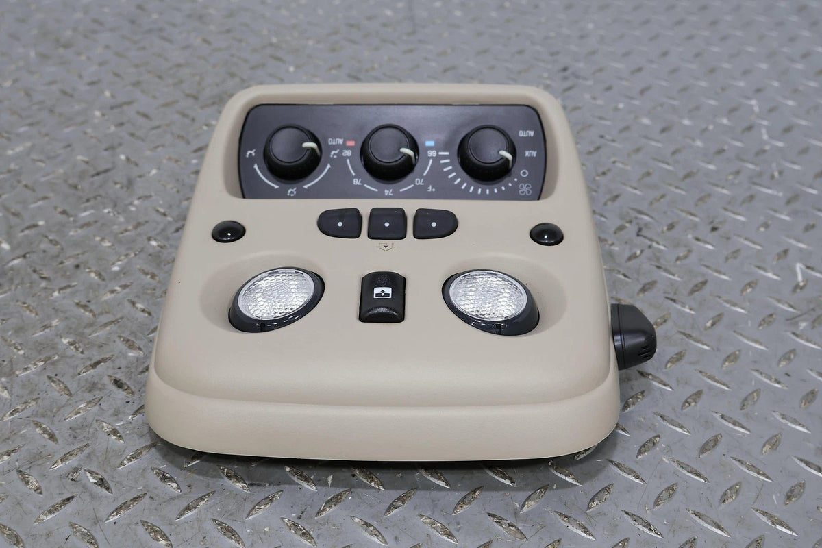 2006 Cadillac Escalade- Front Console