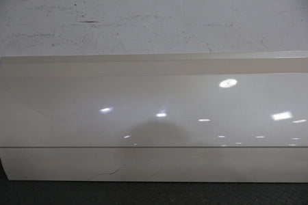 2006 Cadillac Escalade- FRONT DOOR MOULDING