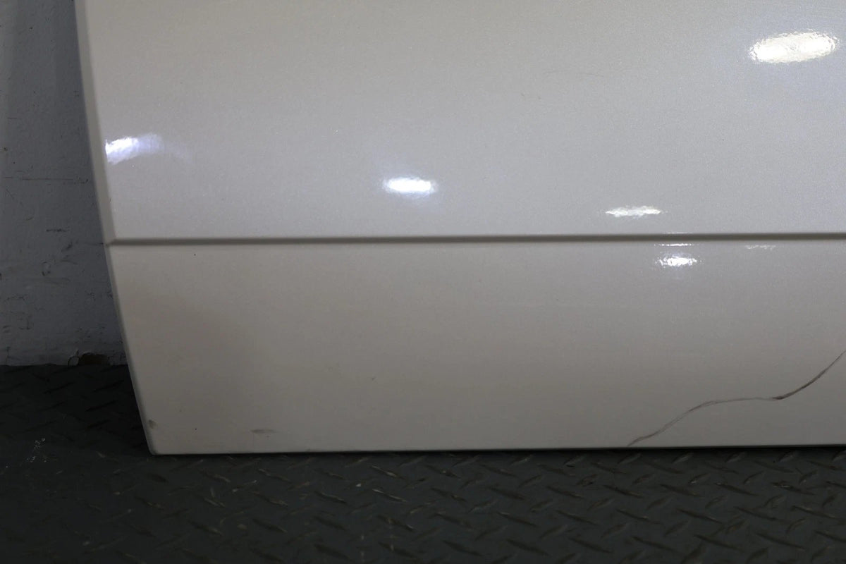 2006 Cadillac Escalade- FRONT DOOR MOULDING