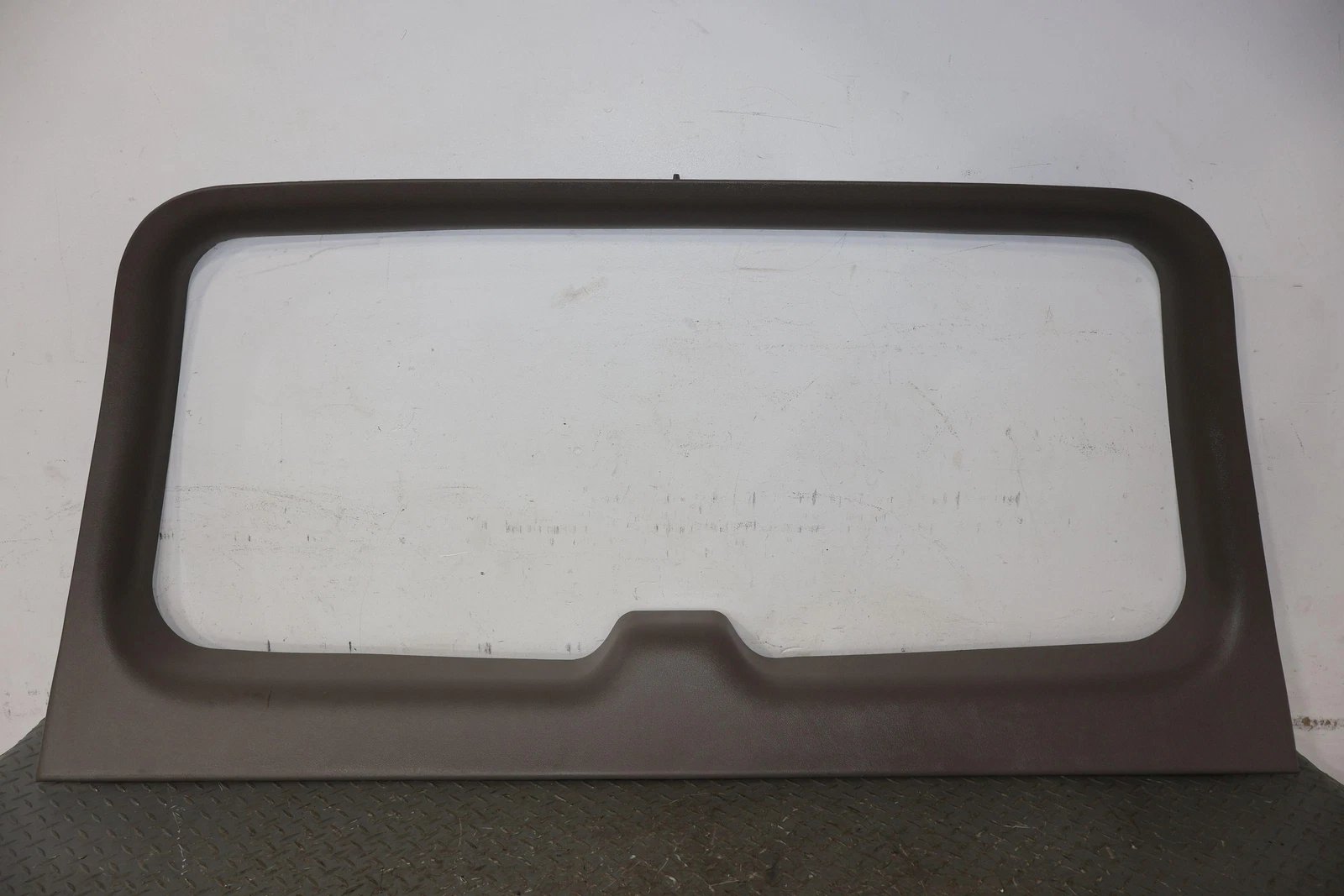 2006 Cadillac Escalade- Gate/Lid Trim Panel