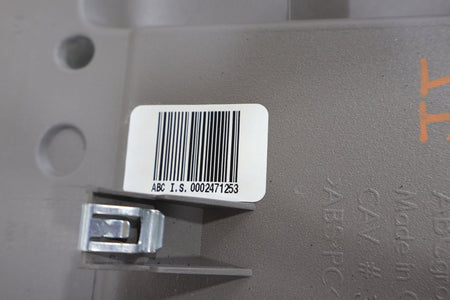 2006 Cadillac Escalade- Glove Box