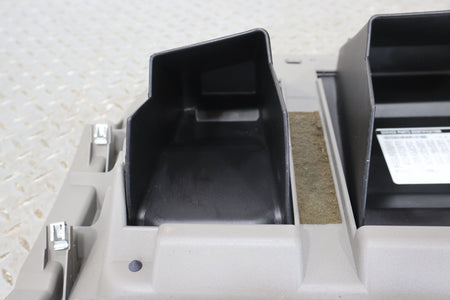 2006 Cadillac Escalade- Glove Box