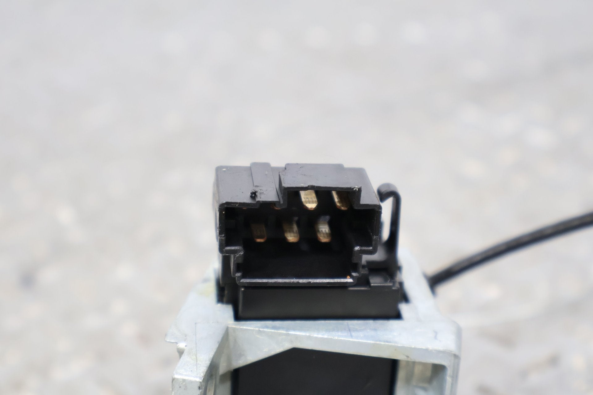 2006 Cadillac Escalade- Ignition Switch