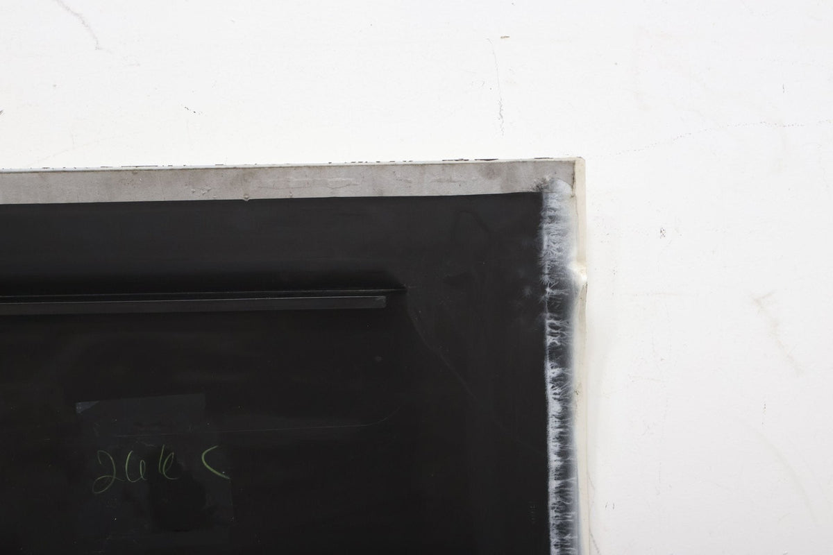2006 Cadillac Escalade- REAR DOOR MOULDING