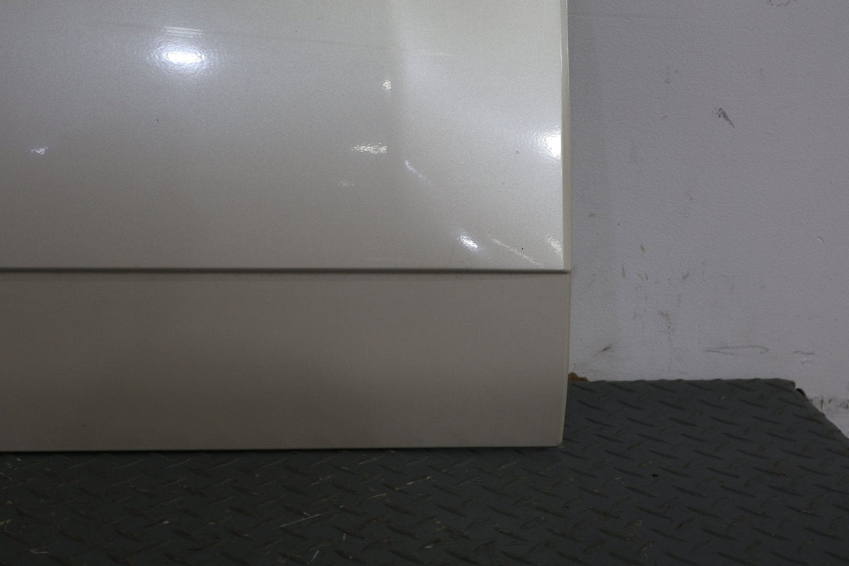 2006 Cadillac Escalade- Right Rear Door Molding