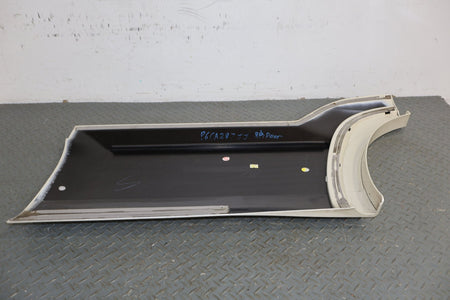 2006 Cadillac Escalade- Right Rear Door Molding