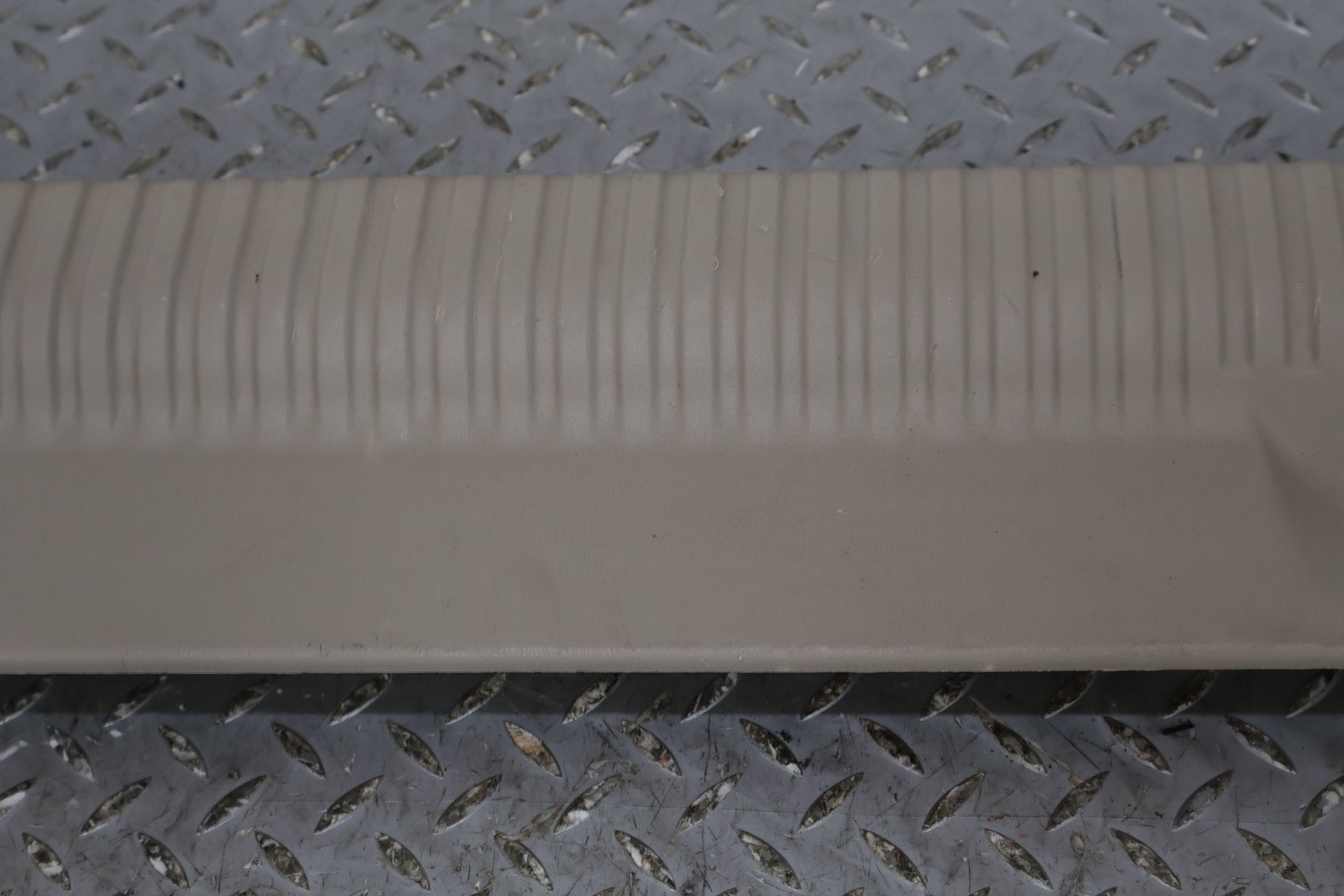 2006 Cadillac Escalade- Sill Plates