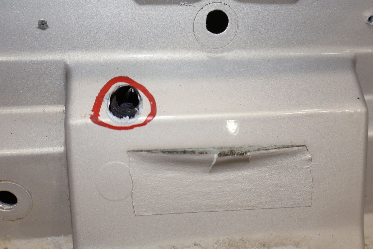 2006 Cadillac XLR- Decklid/Tailgate