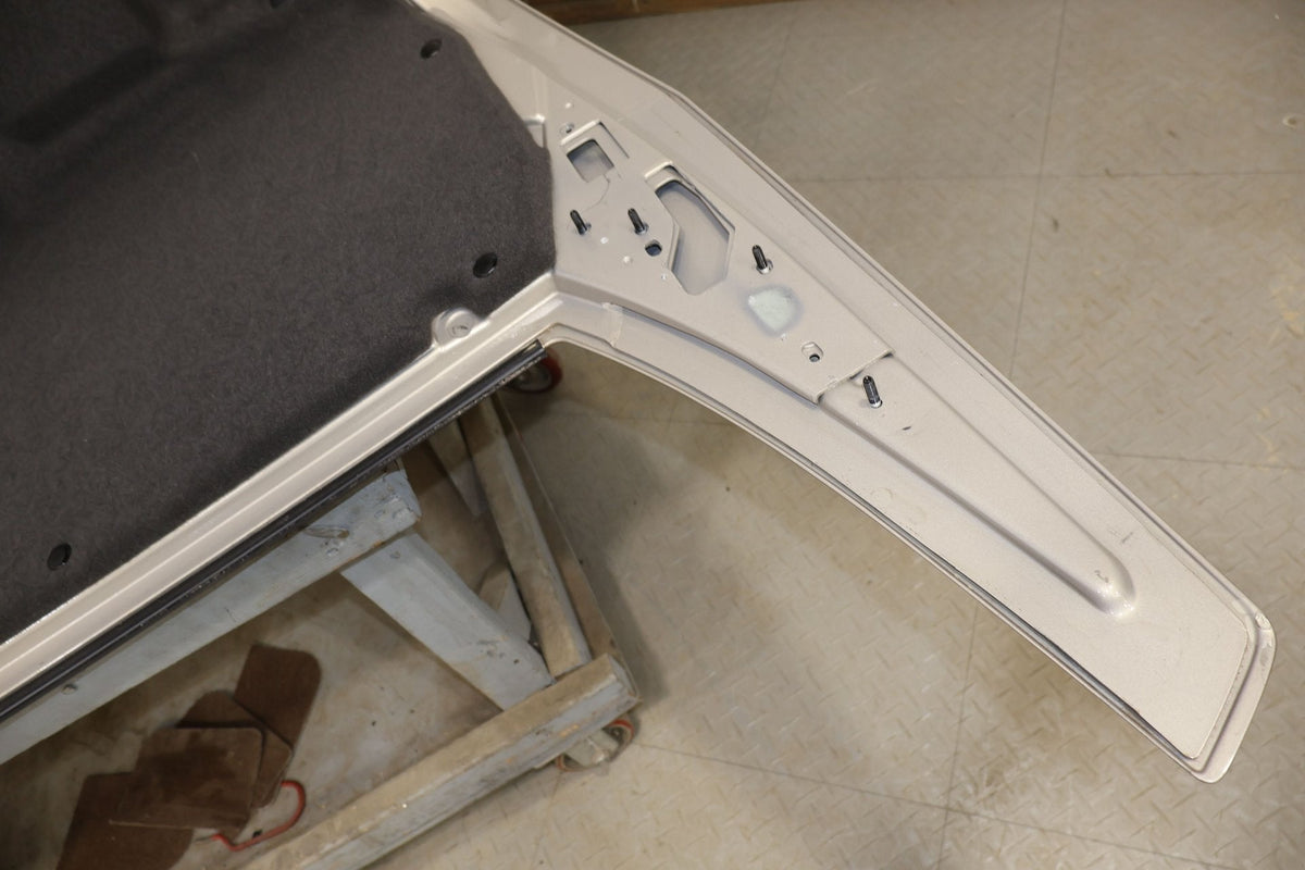2006 Cadillac XLR- Decklid/Tailgate