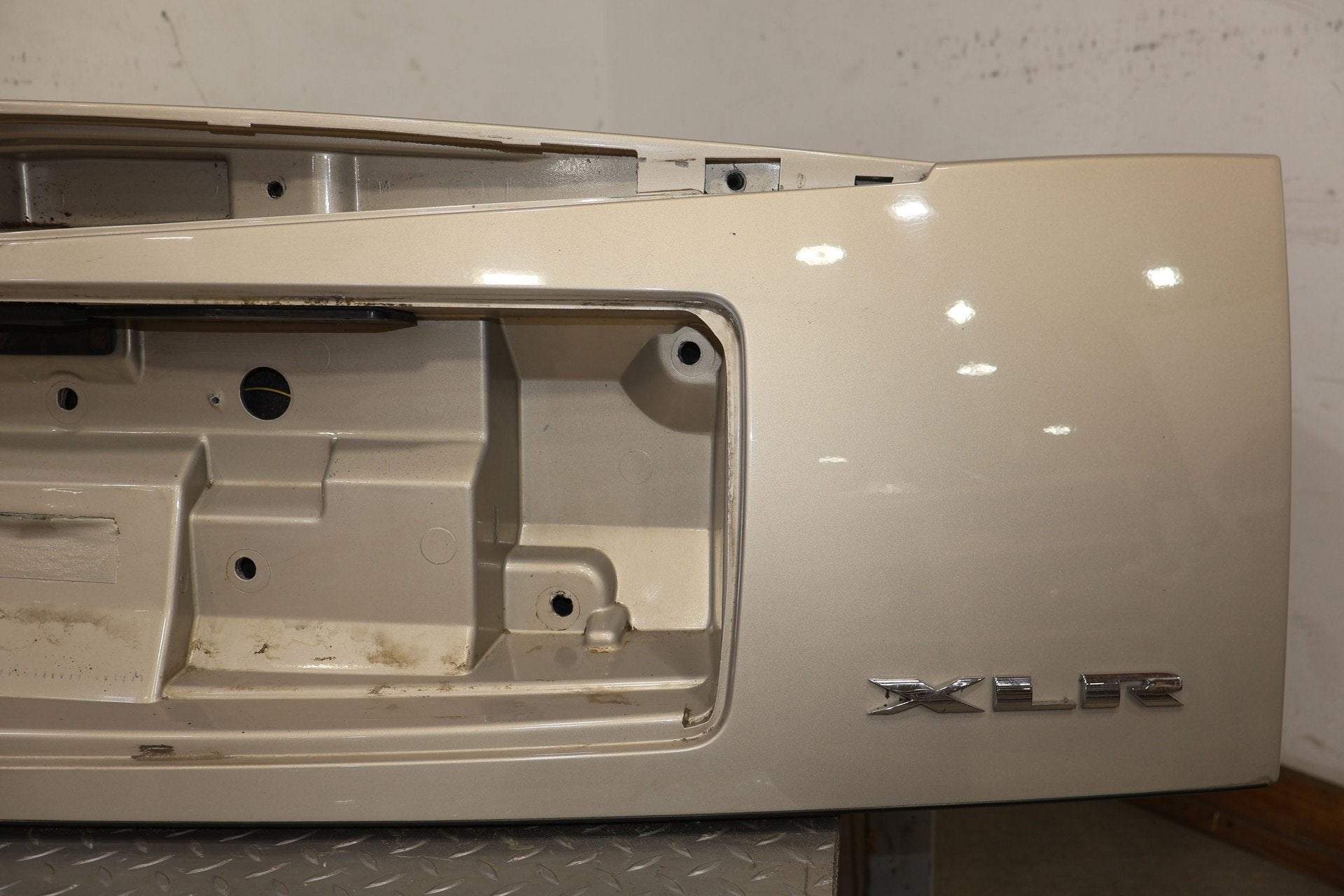 2006 Cadillac XLR- Decklid/Tailgate