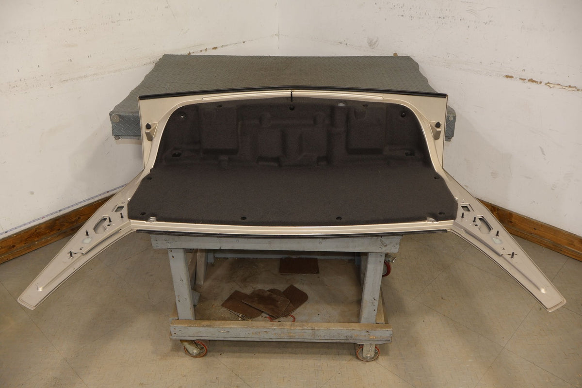 2006 Cadillac XLR- Decklid/Tailgate