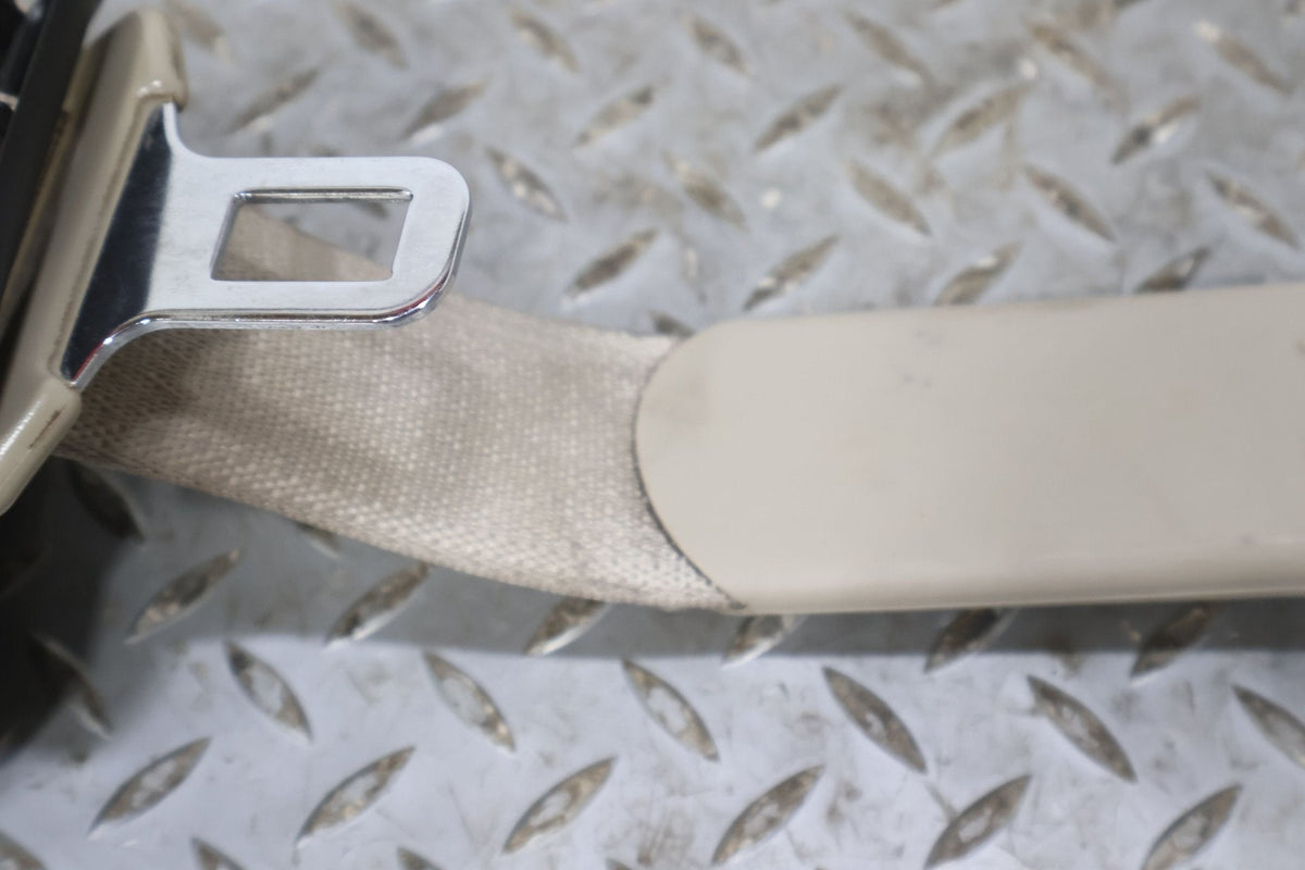 2006 Cadillac XLR- Front Seat Belt