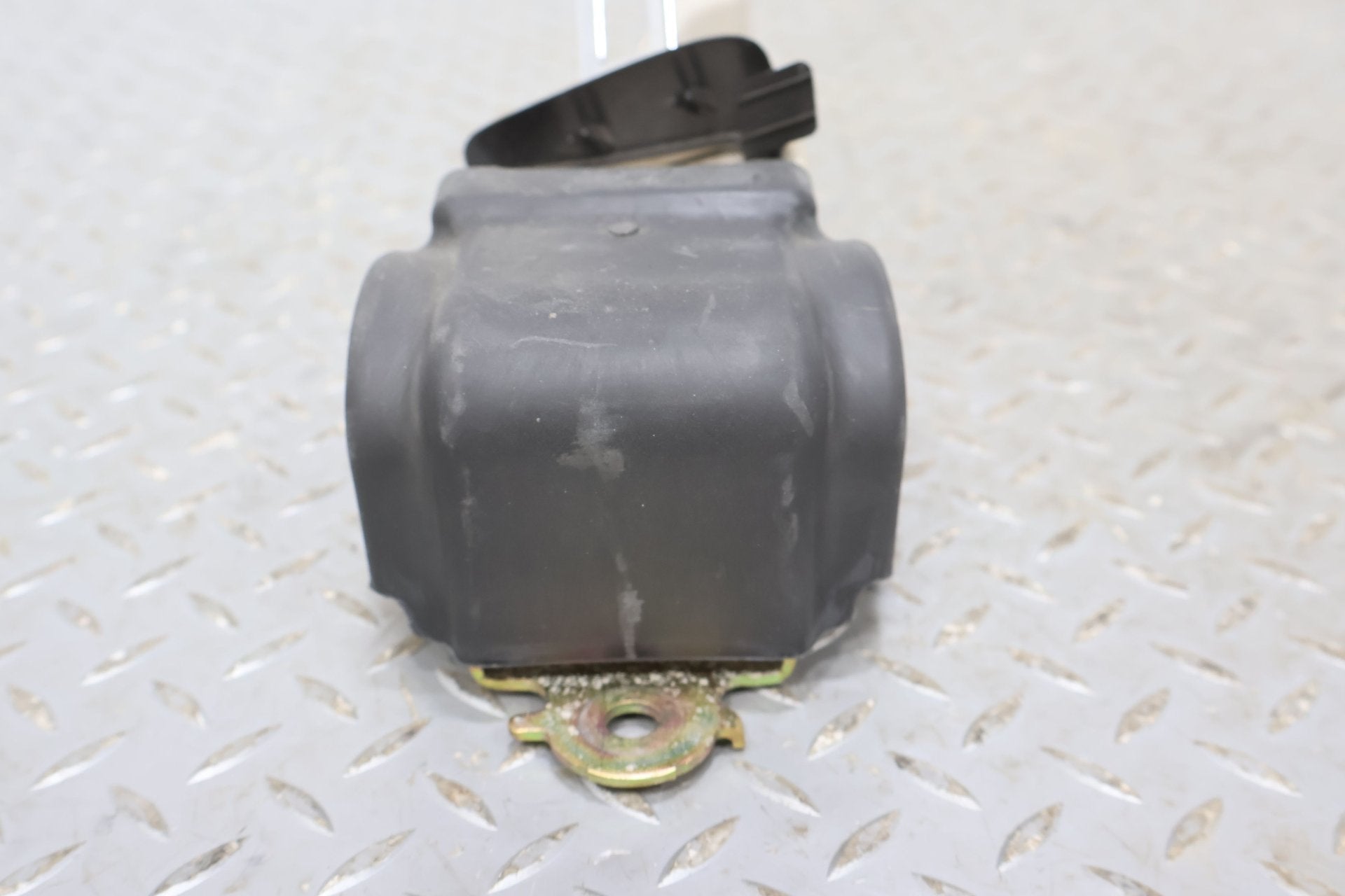 2006 Cadillac XLR- Front Seat Belt