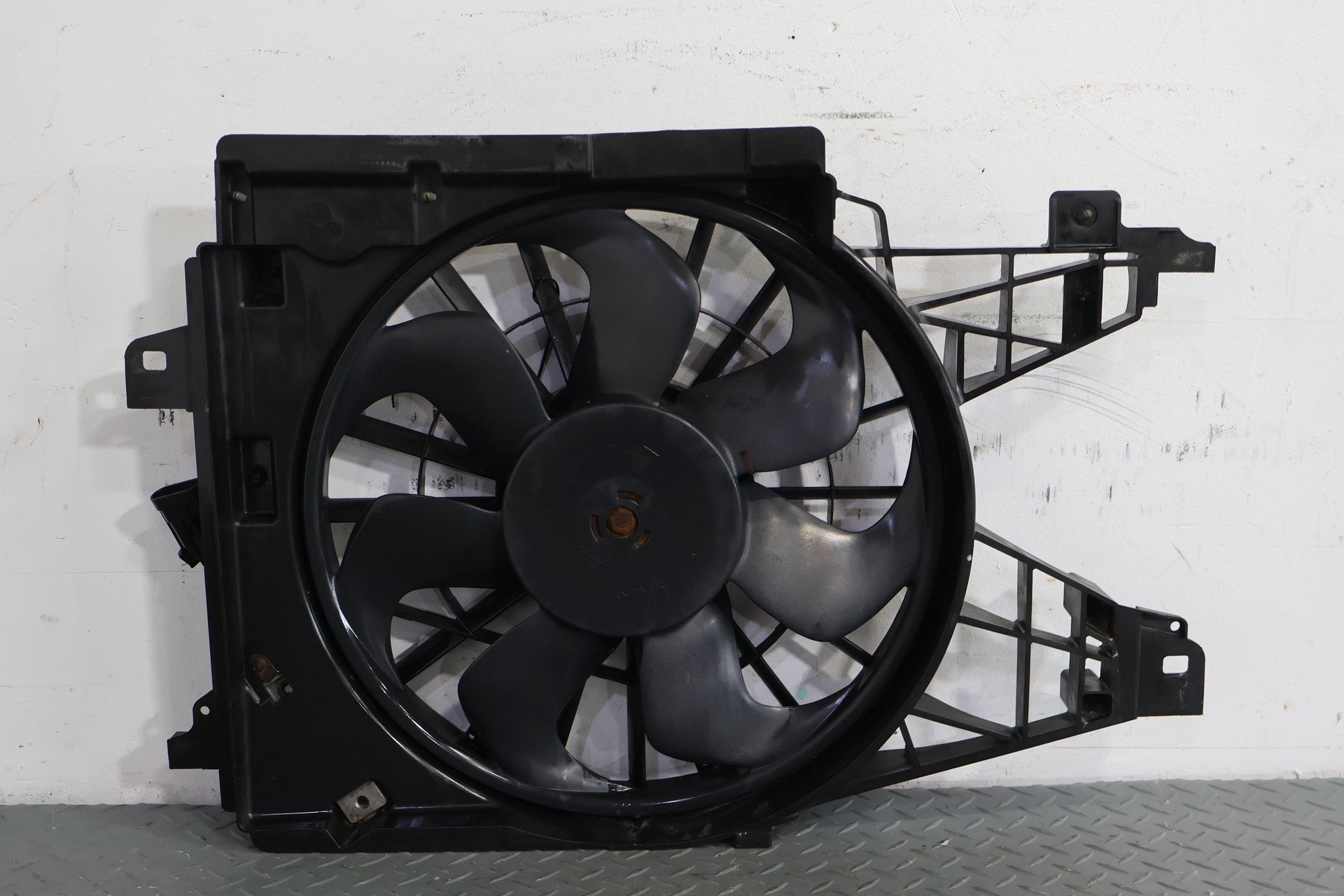 2006 Cadillac XLR- Radiator Fan Motor