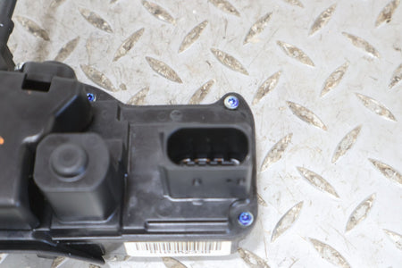 2006 Cadillac XLR- Right Front Door Latch