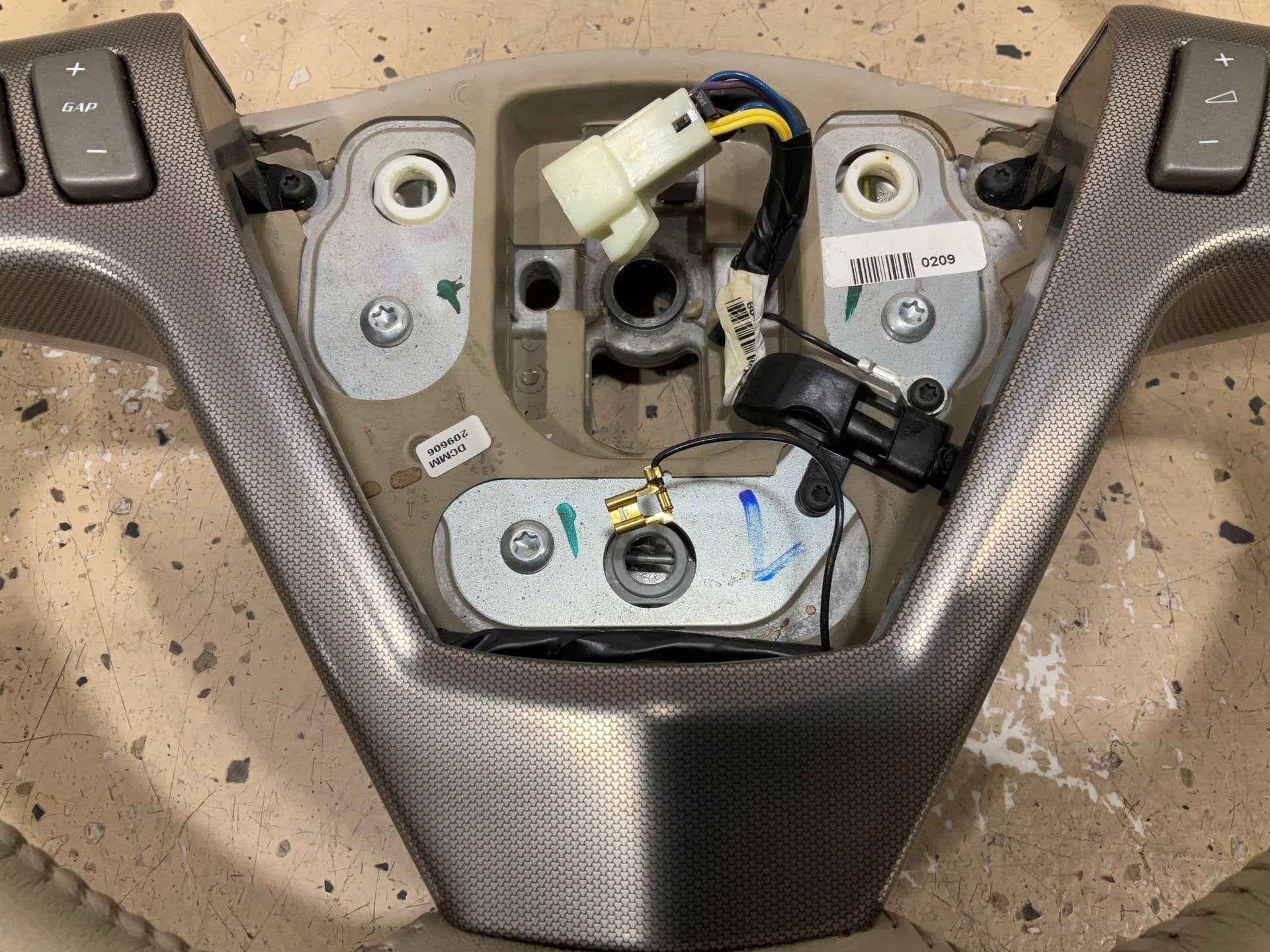 2006 Cadillac XLR- Steering Wheel