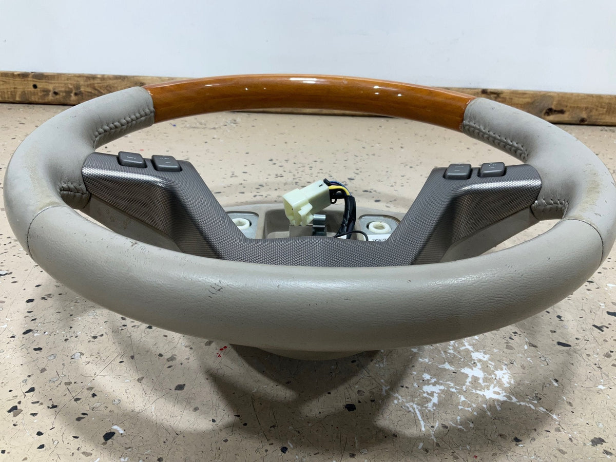 2006 Cadillac XLR- Steering Wheel