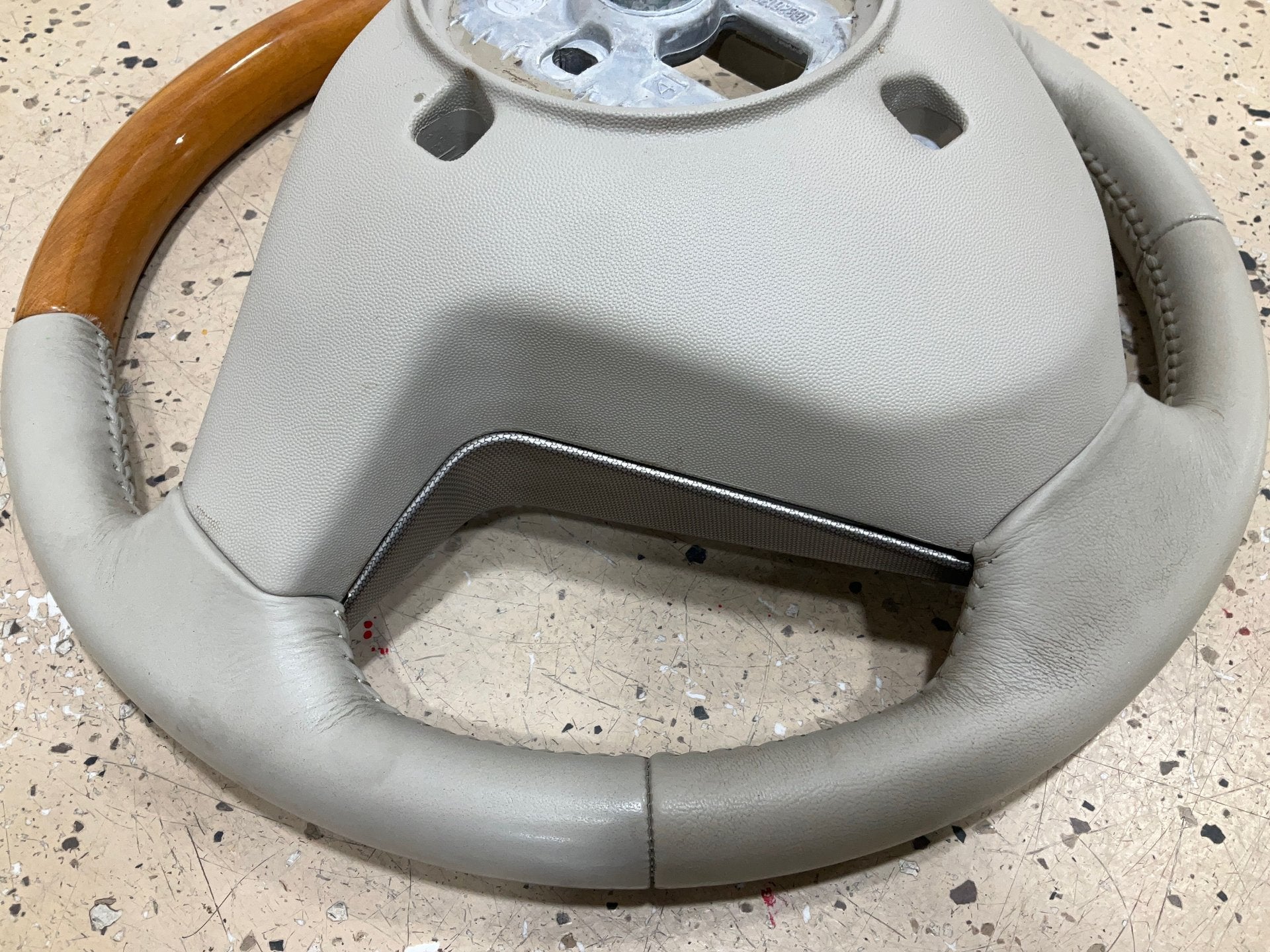 2006 Cadillac XLR- Steering Wheel