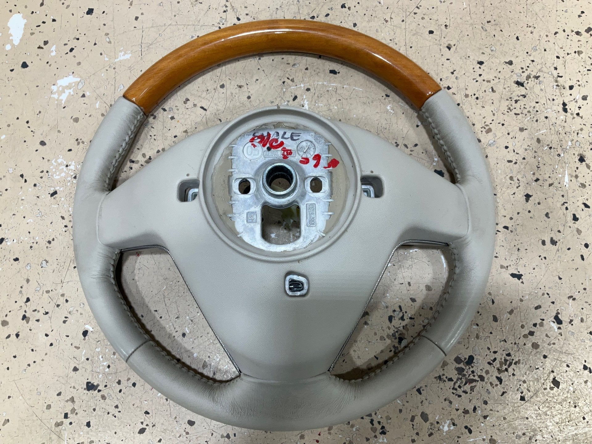 2006 Cadillac XLR- Steering Wheel