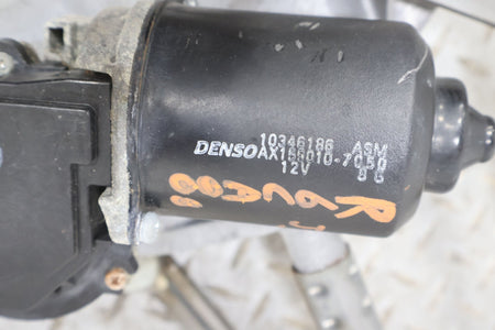 2006 Cadillac XLR- Wiper Linkage