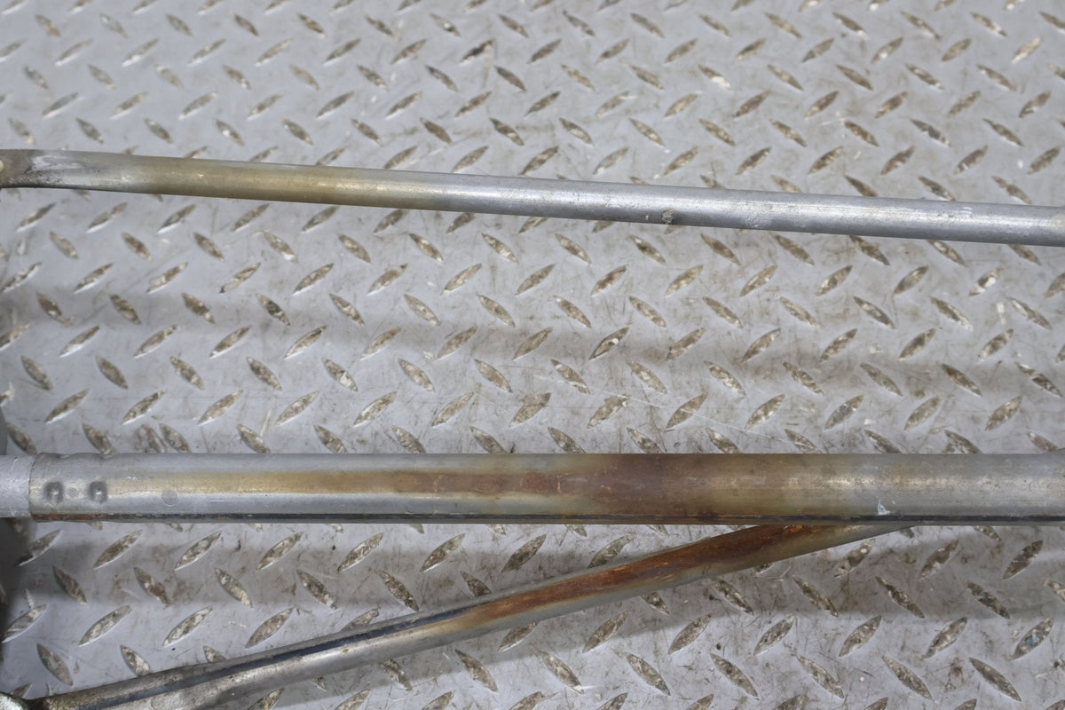 2006 Cadillac XLR- Wiper Linkage