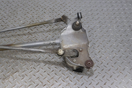 2006 Cadillac XLR- Wiper Linkage
