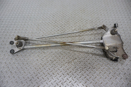 2006 Cadillac XLR- Wiper Linkage